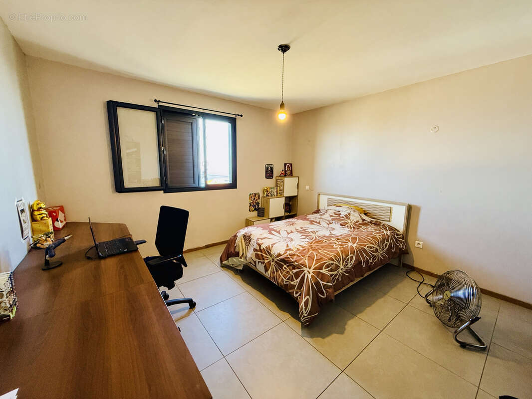 Maison à PETITE-ILE