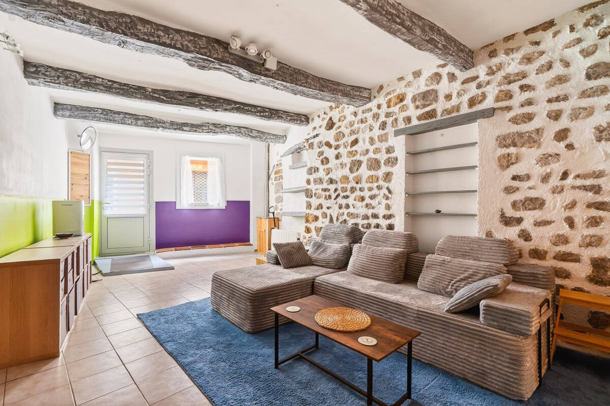 Maison à BUIS-LES-BARONNIES