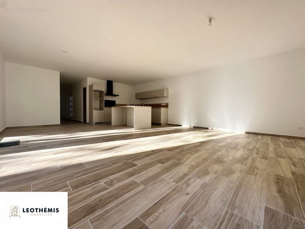 Maison à LA TREMBLADE