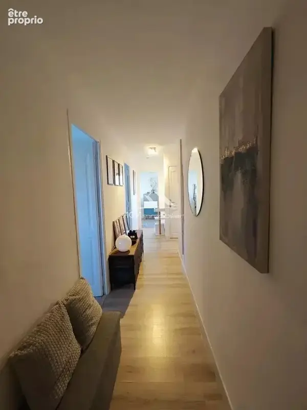 Saint-Hilaire-de-Brethmas, maison de plain-pied avec deux garages - photo 8