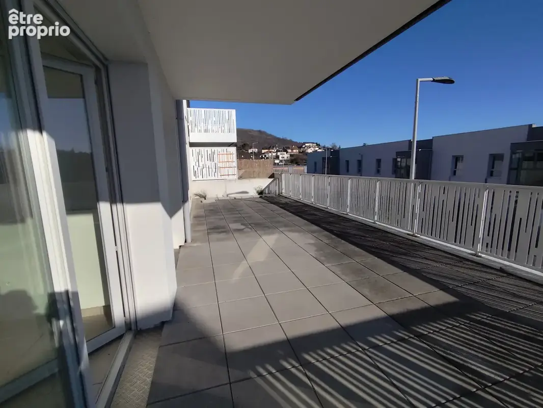 Appartement T4 avec grande terrasse   Résidence récente - photo 13