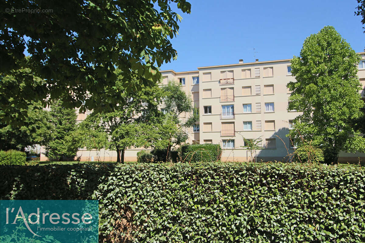 Appartement à VIRY-CHATILLON
