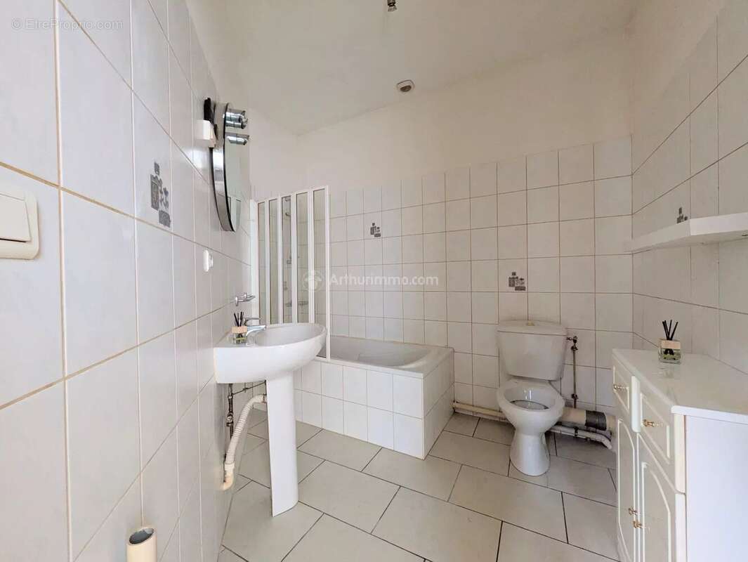 Appartement à NEUFCHATEAU