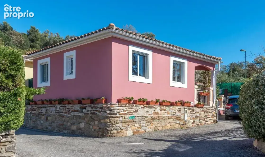 Photo Maison à Bormes-Les-Mimosas au prix de 360 000€