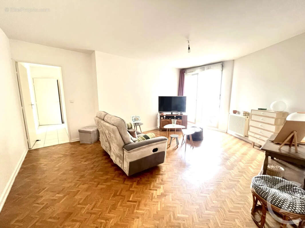Appartement à VILLEURBANNE
