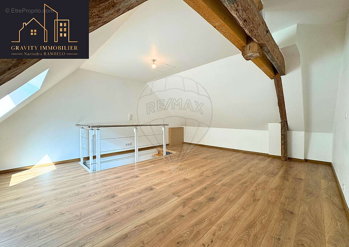 Appartement à VIMINES