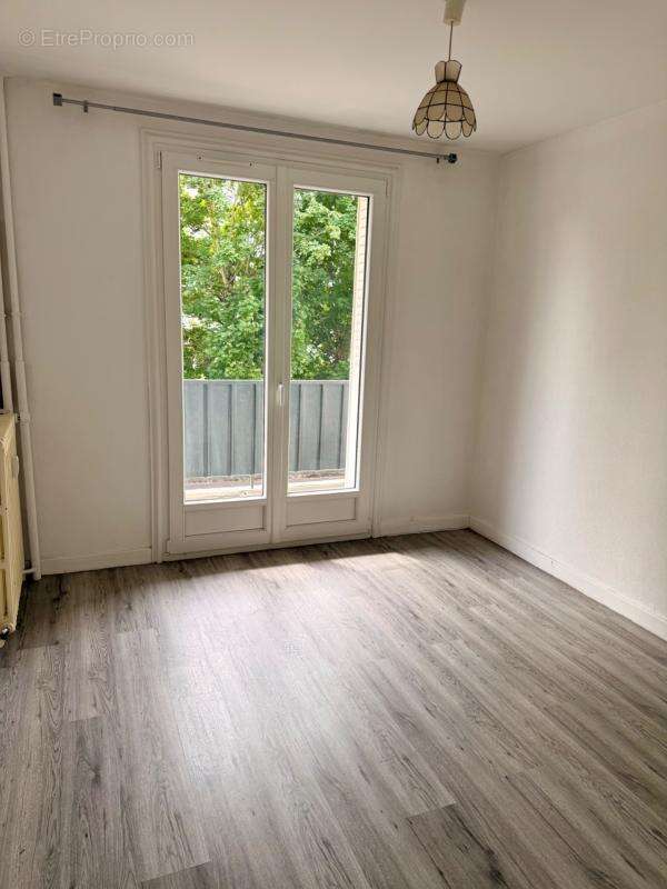 Appartement à vendre 3 pièces a SAINT DIZIER (52) - photo 8