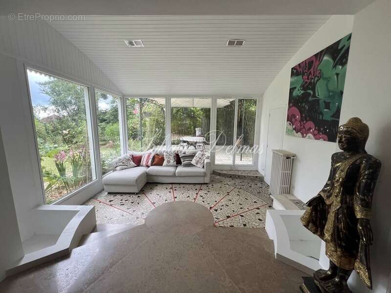 Maison à vendre 8 pièces SAINT CYR SUR LOIRE (37) - photo 6