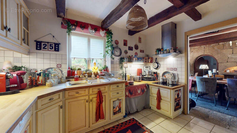 Maison à LOGONNA-DAOULAS