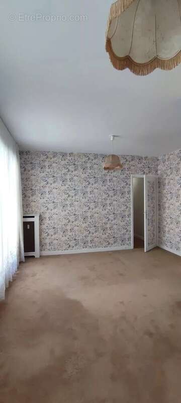 Appartement à BOURG-LA-REINE