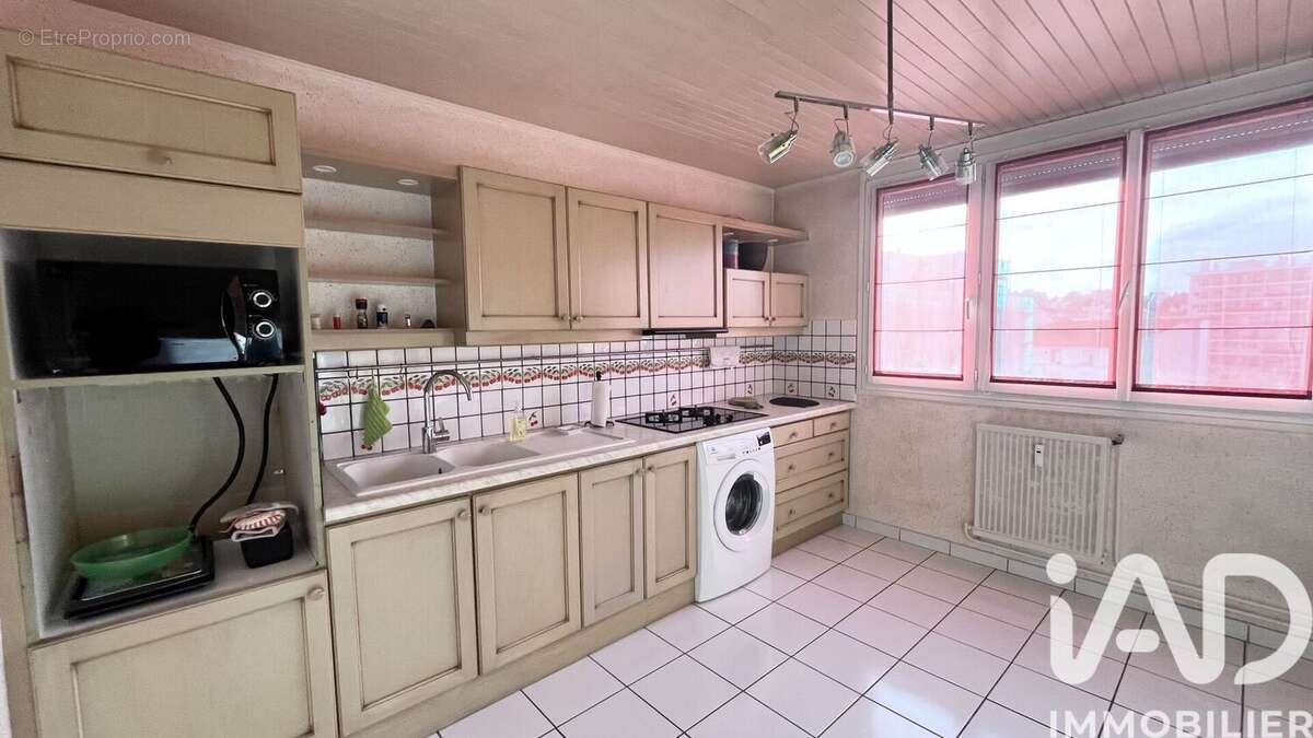 Photo 7 - Appartement à SAINT-ETIENNE