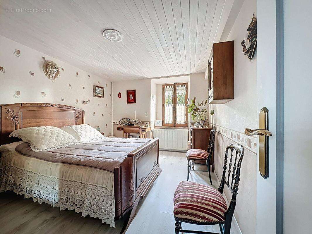 Maison à GUEMENE-PENFAO