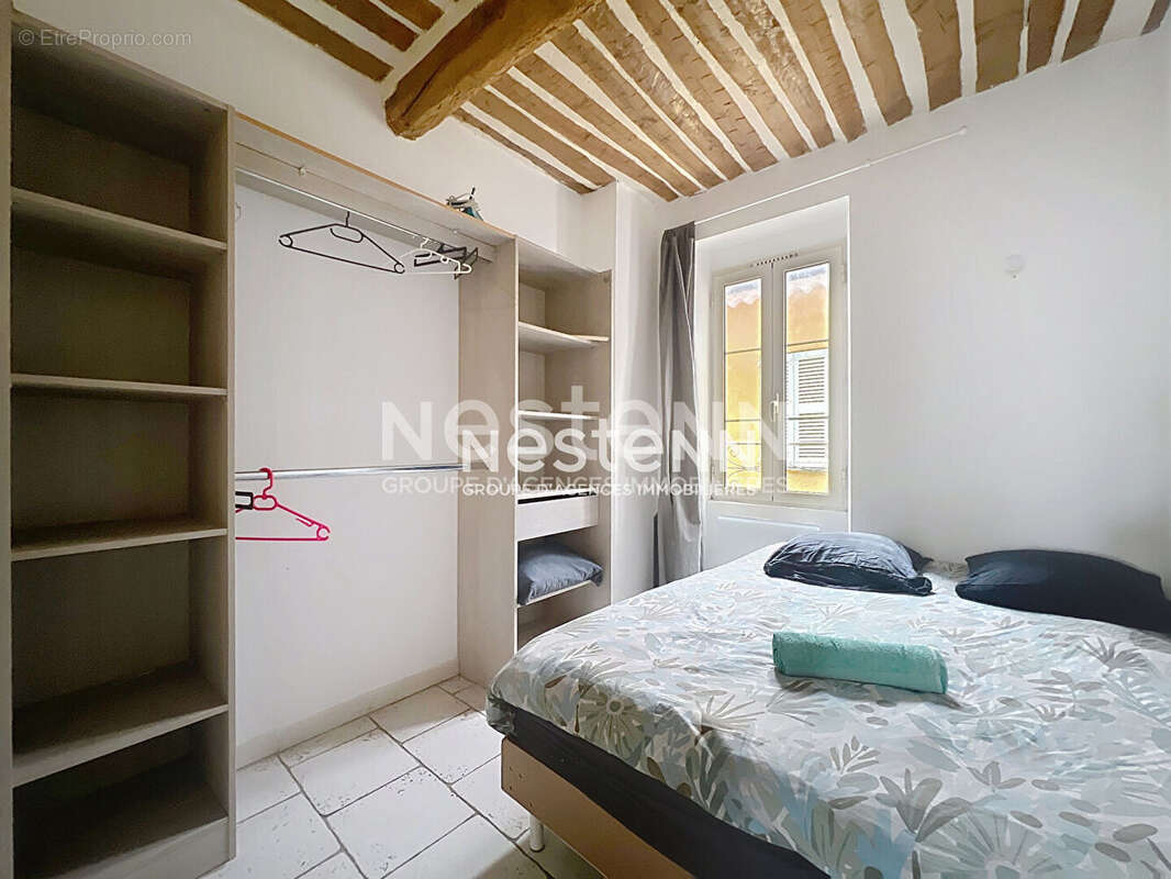 Appartement à VALLAURIS