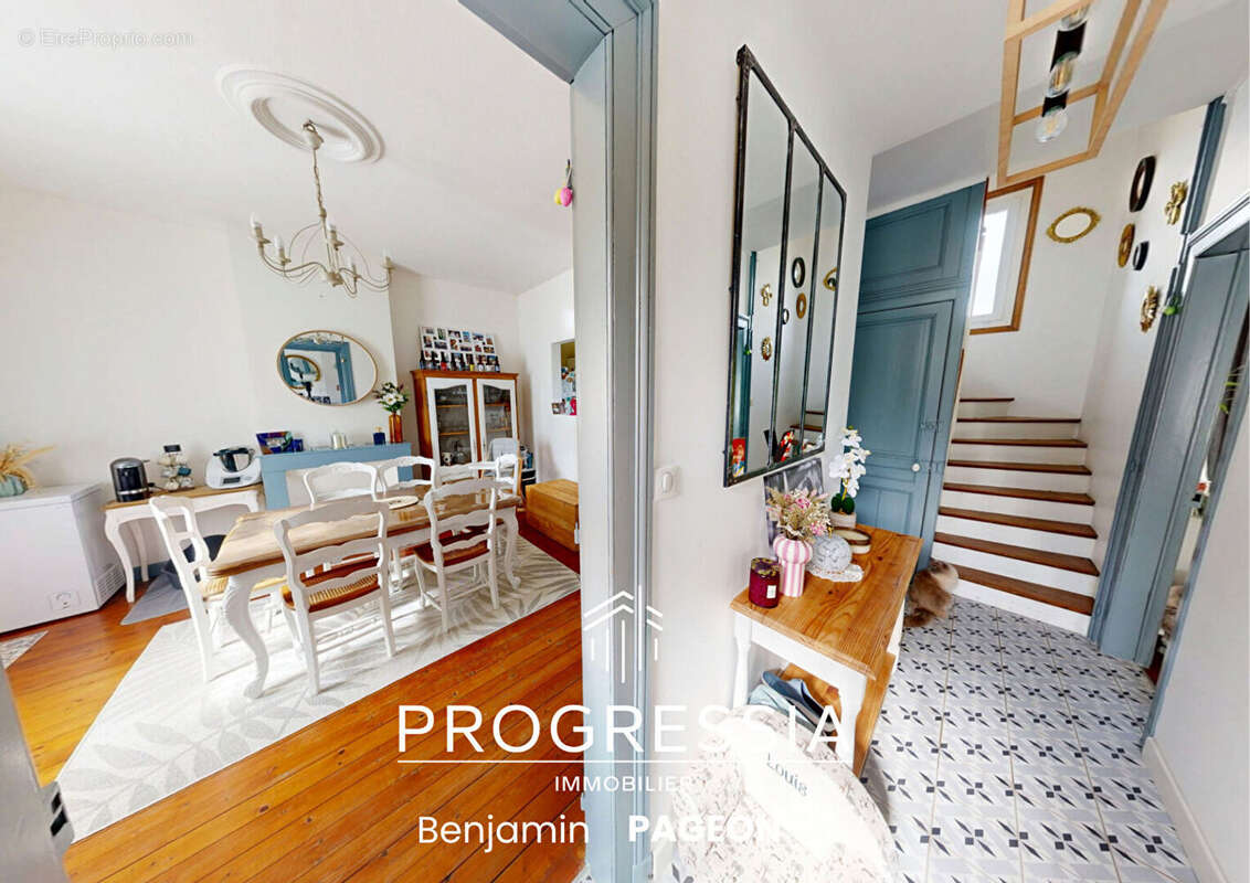 Maison à MONTIVILLIERS