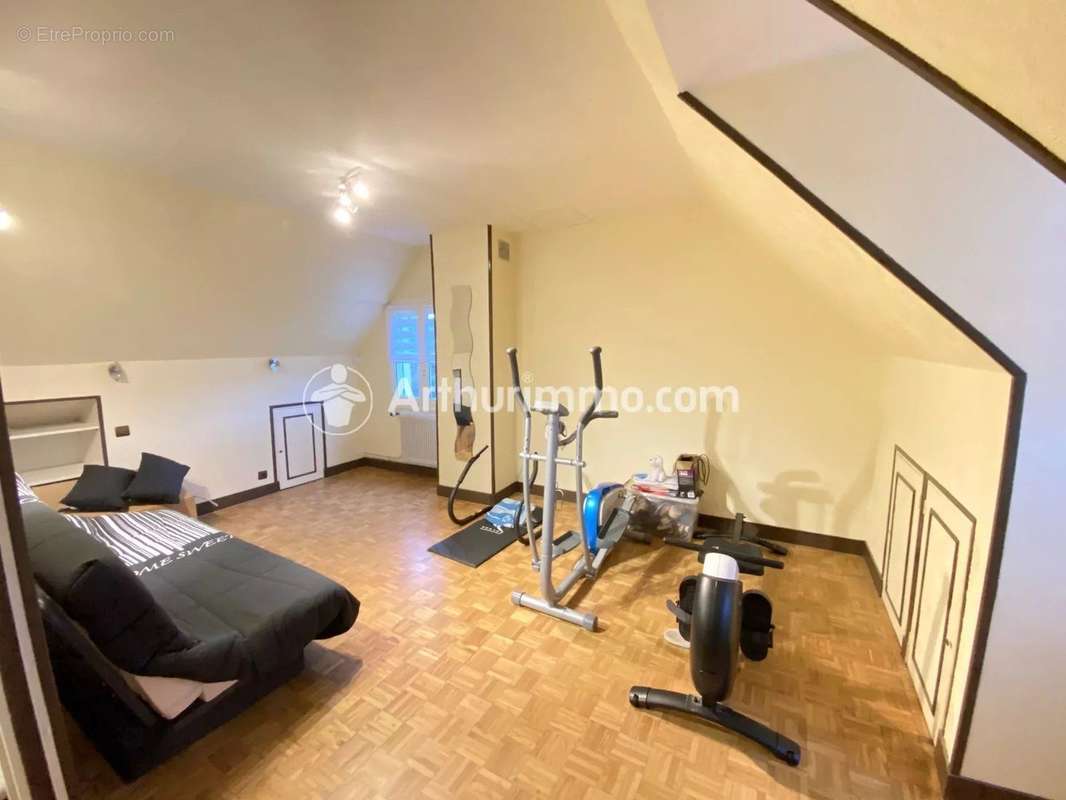 Maison à PONT-L&#039;EVEQUE