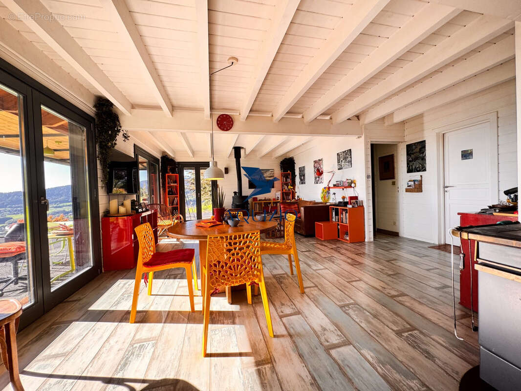 Maison à VIUZ-EN-SALLAZ