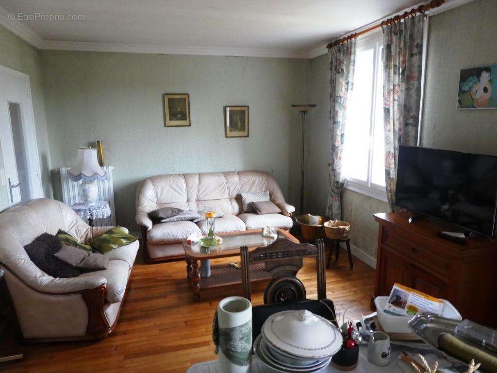 Maison 86 m² à Le Croisty  - photo 6