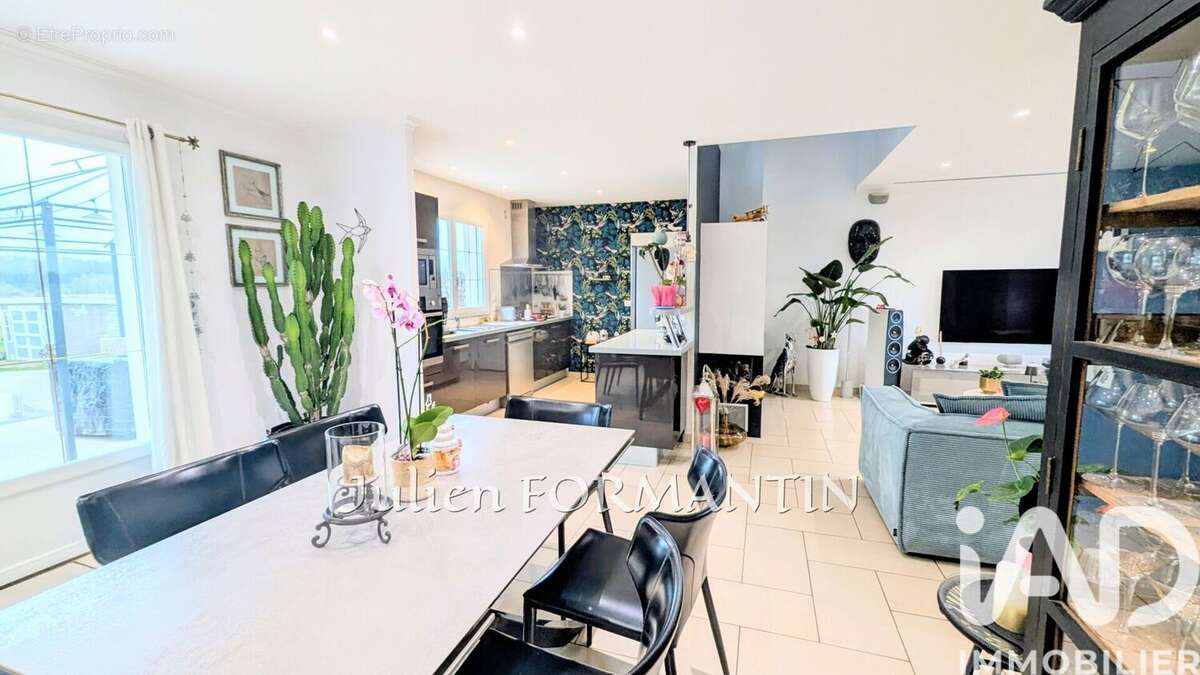 Photo 6 - Maison à COUPVRAY