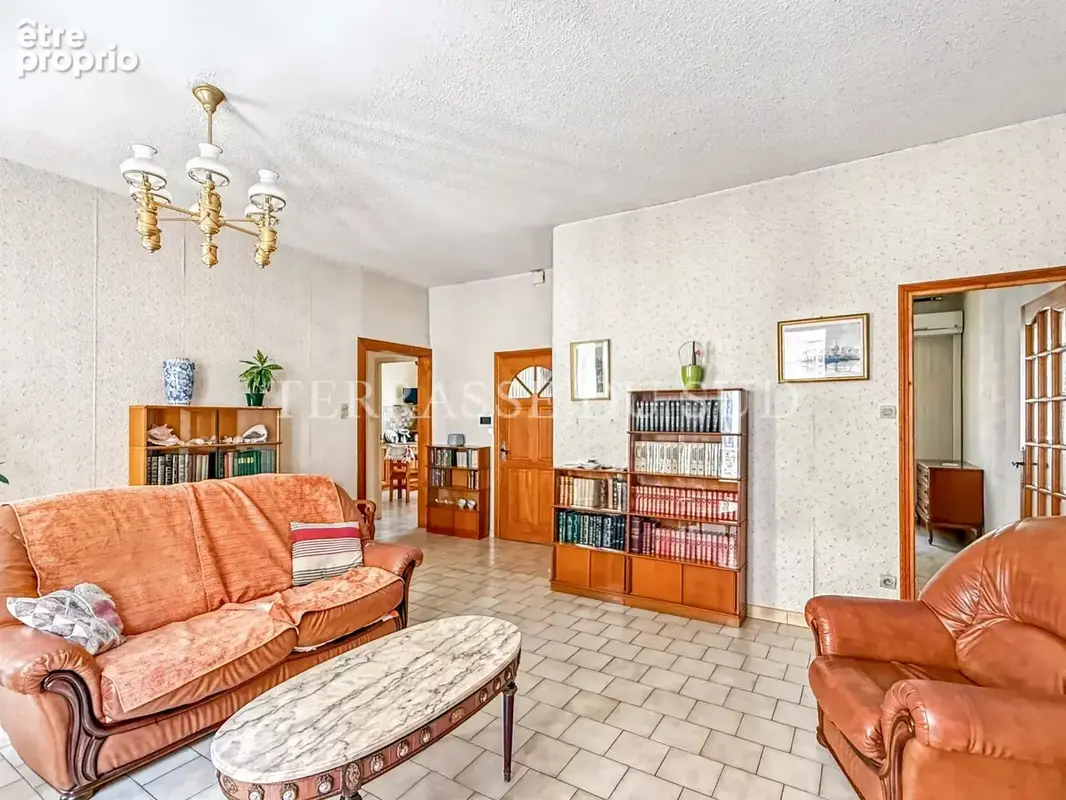 Vente Maison R+1 avec Sous-sol aménageable, Jardin et Toit-Terrasse - Quartier La Conception - Marseille 5 - photo 10