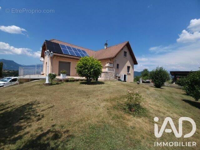 Photo 1 - Maison à LE MONESTIER-DU-PERCY