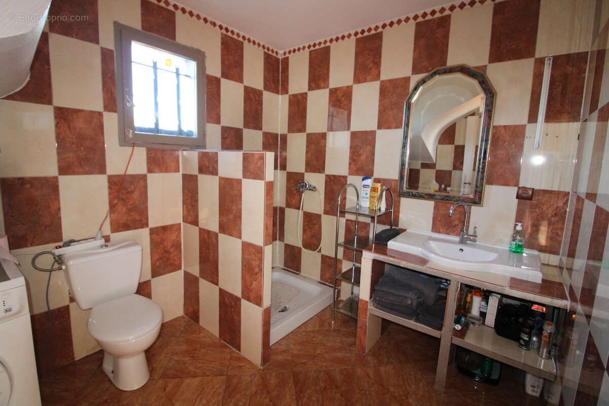 Maison à ROUSSON