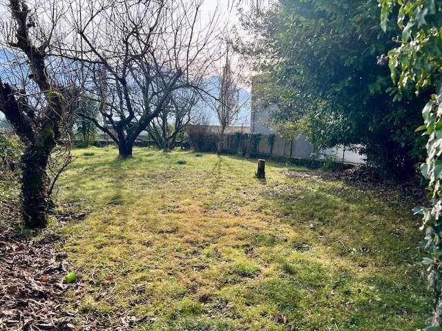   - Appartement à CROLLES