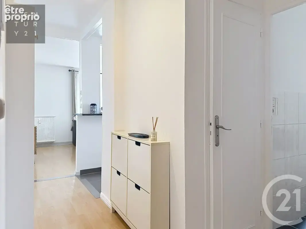 Appartement 2 pièces 46 m² à vendre à Sainte-Savine (10300) - photo 3