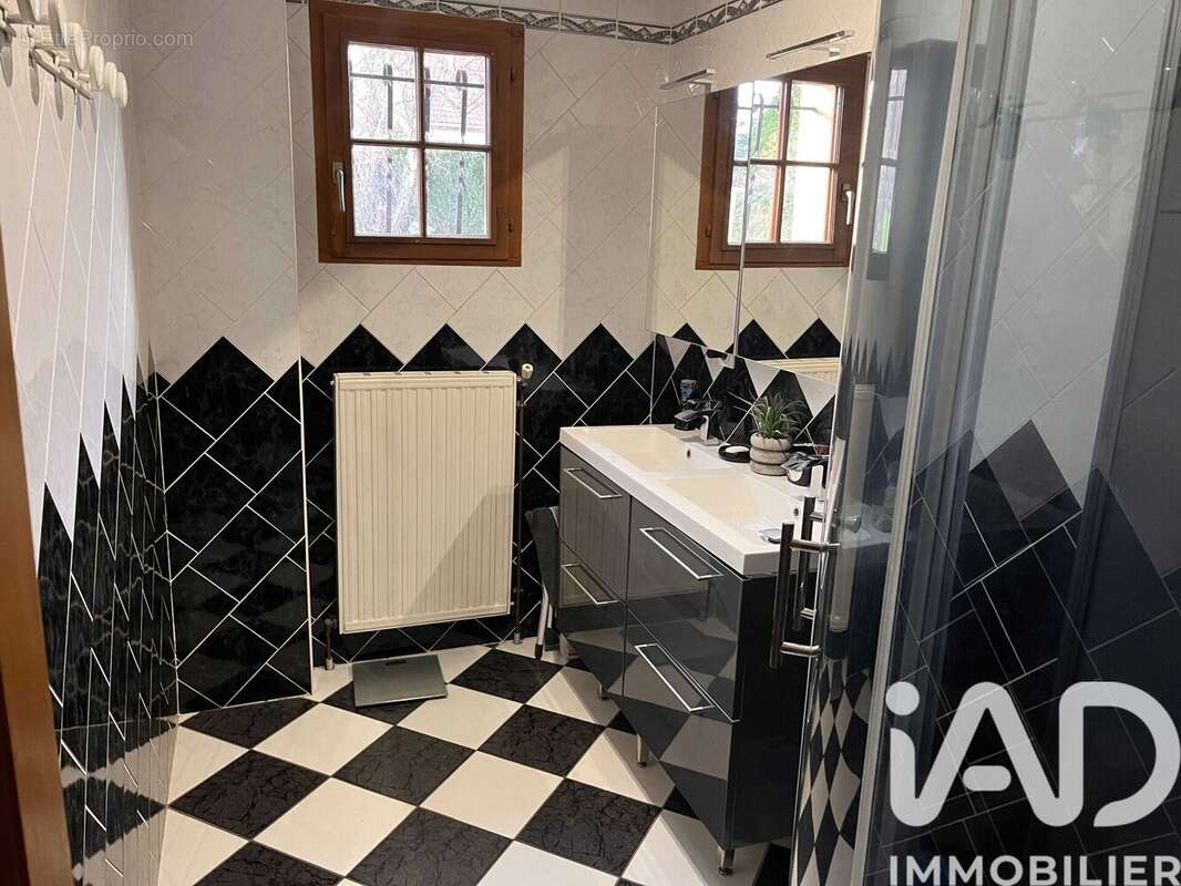 Photo 9 - Maison à SAINT-SULPICE