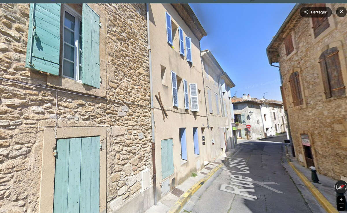 Appartement à LANCON-PROVENCE