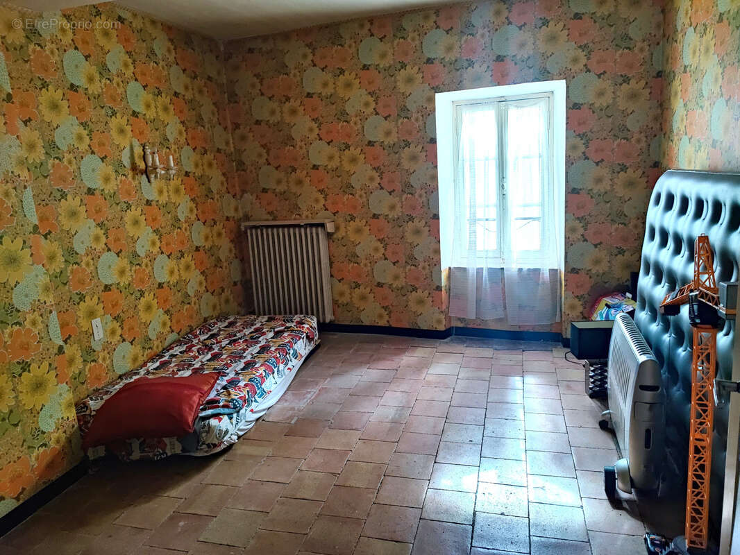 Maison à LA REDORTE