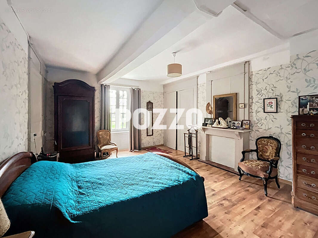 Maison à LE TEILLEUL