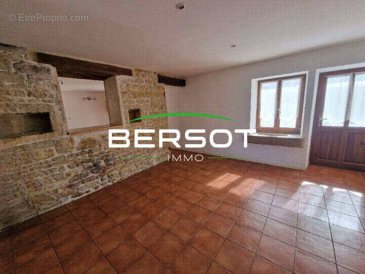 Maison familiale à Glamondans de 164 m² - photo 6