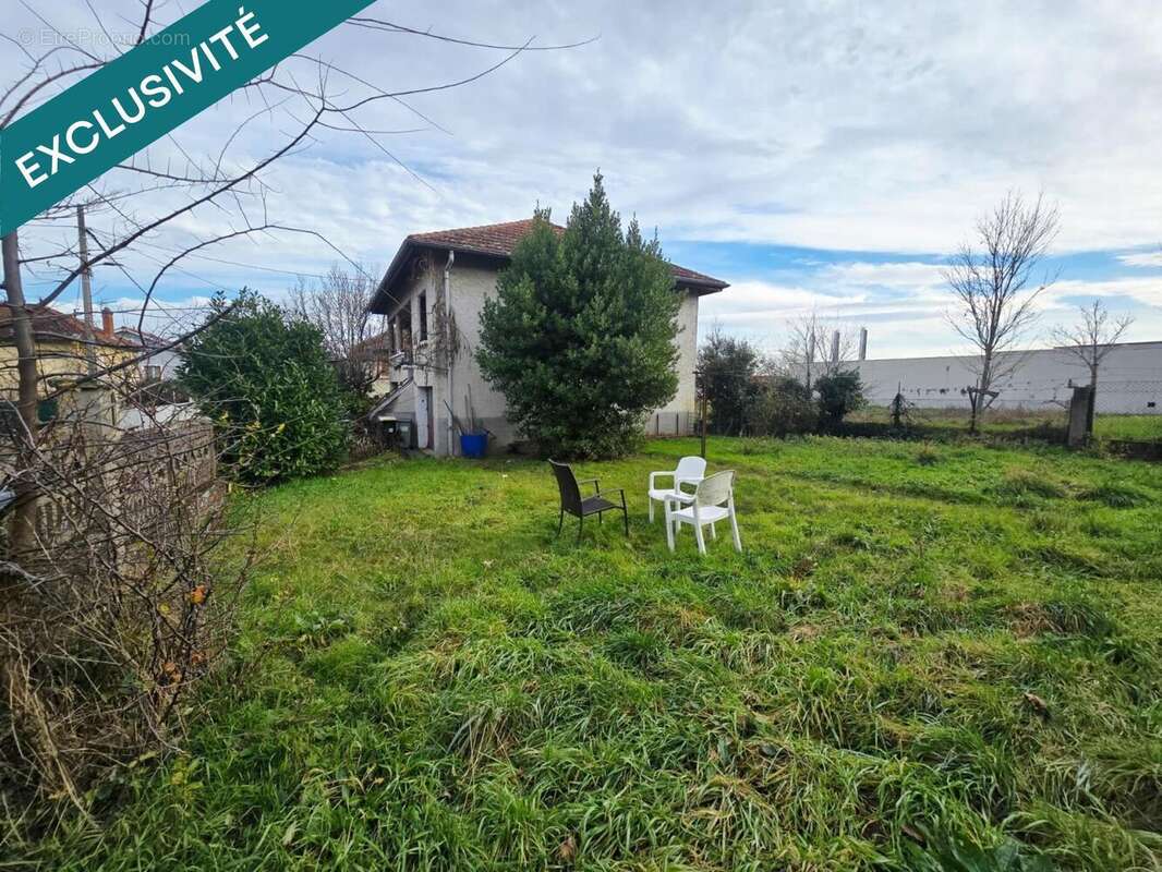 Photo 2 - Maison à GIVORS