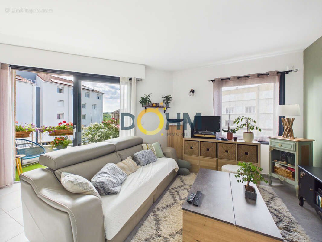 Appartement à LA TALAUDIERE