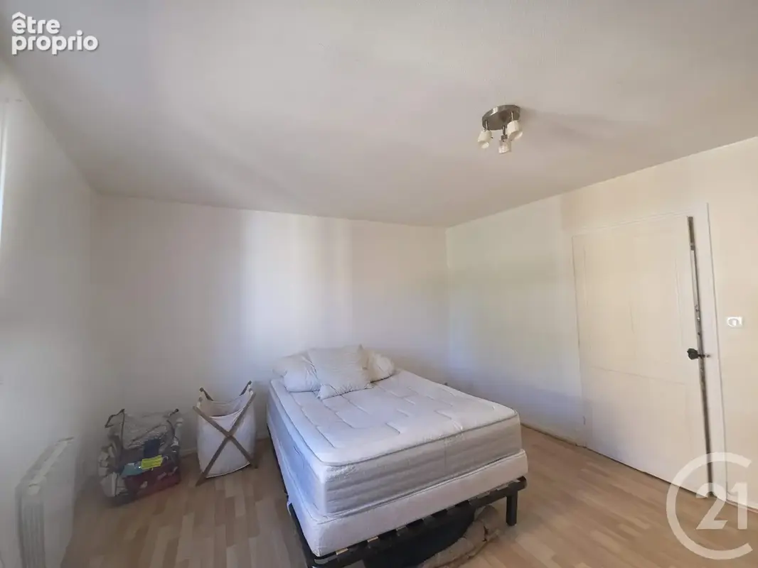 Maison 4 pièces 94 m² à vendre à Cazeres (31220) - photo 9