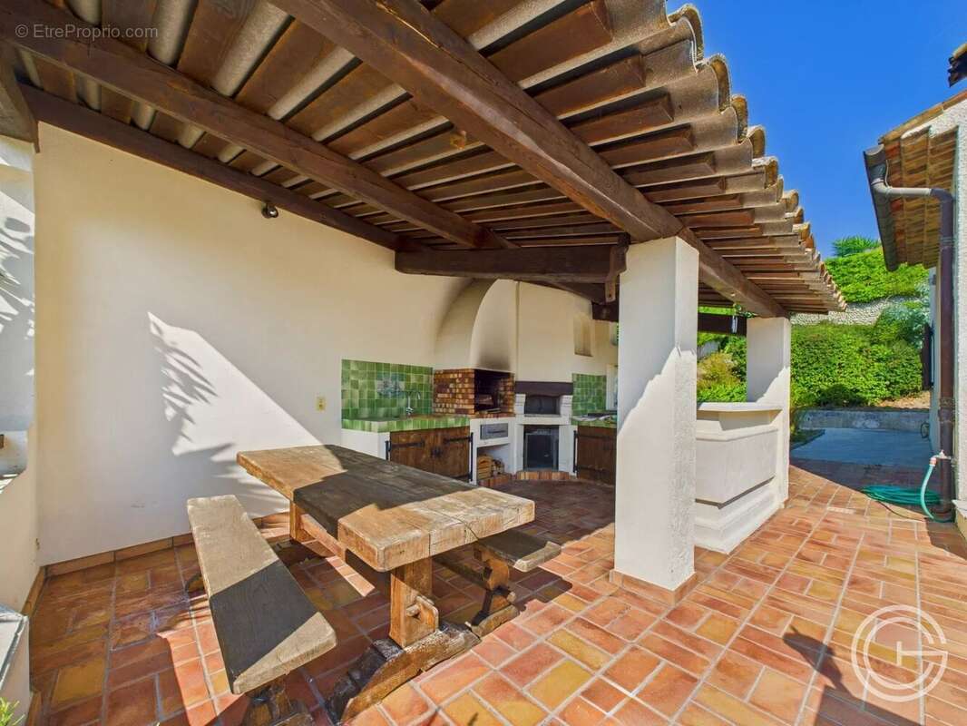 Villa individuelle 199m² avec Piscine + 1857m² de Jardin - LA COLLE SUR LOUP - photo 31
