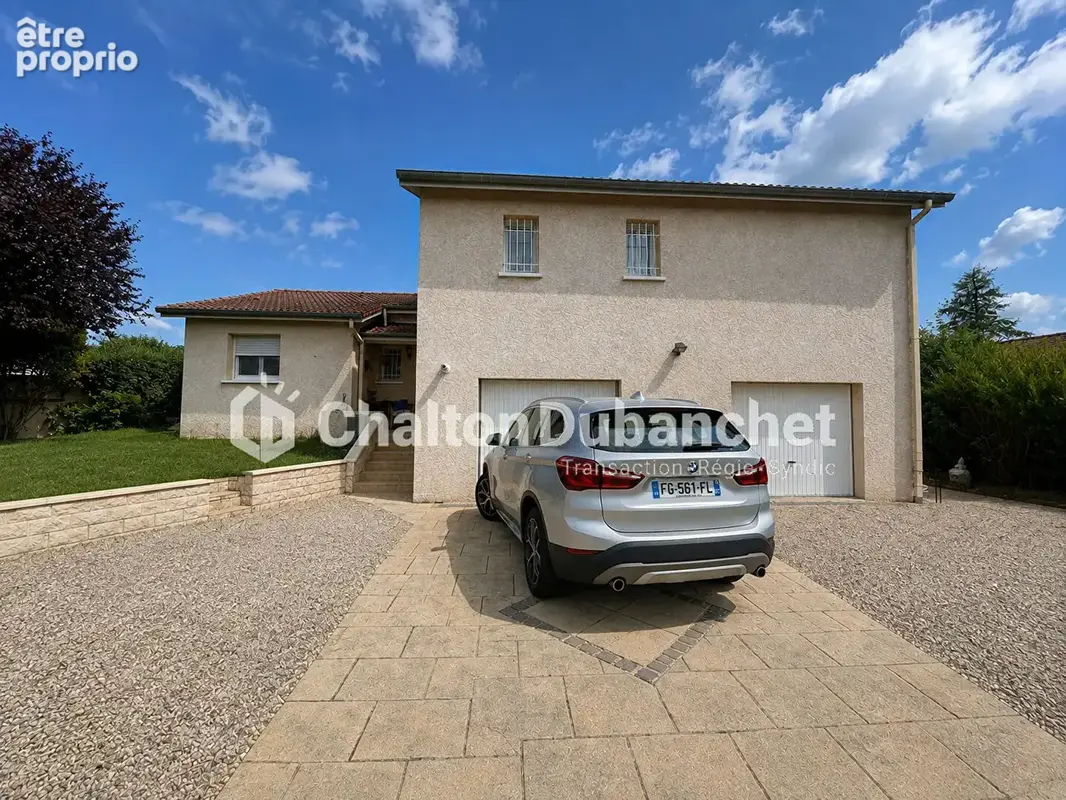 Maison 4 pièces 109 m² à vendre à Feurs (42110) - photo 4