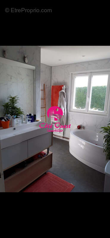 Maison à SAINT-MARTIN-DU-MANOIR