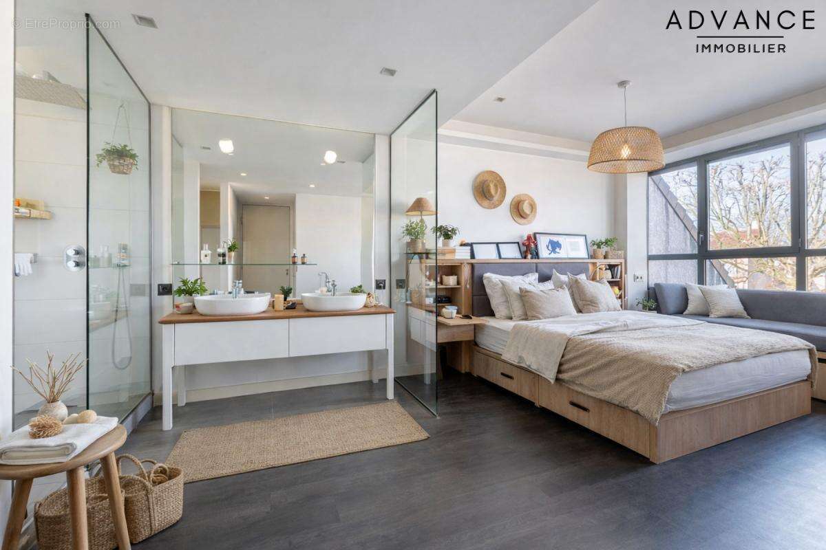 Appartement à NANTERRE