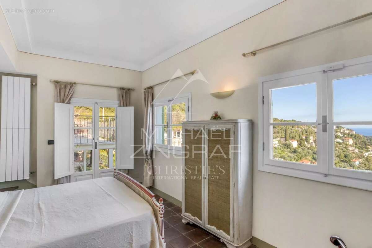 Maison à ROQUEBRUNE-CAP-MARTIN