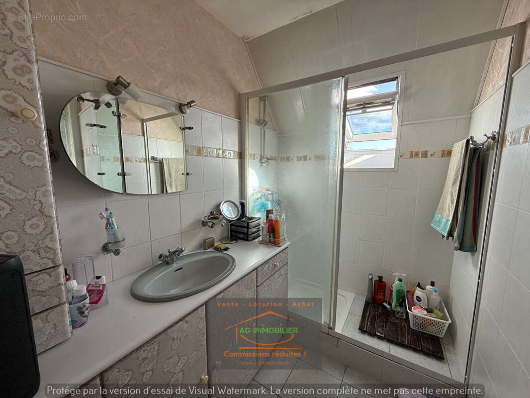 Maison à SAINT-MEEN-LE-GRAND