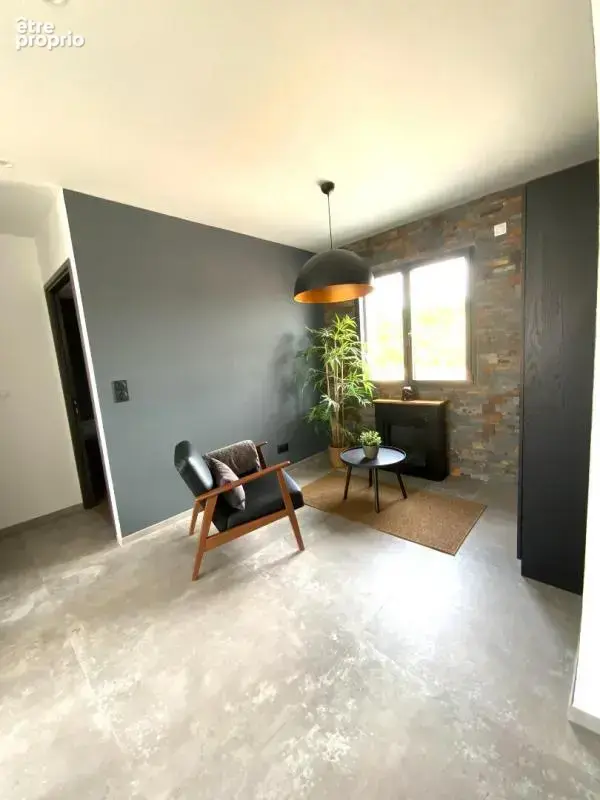 GETIGNÉ -À proximité à pied du bourg.Maison familiale - photo 8