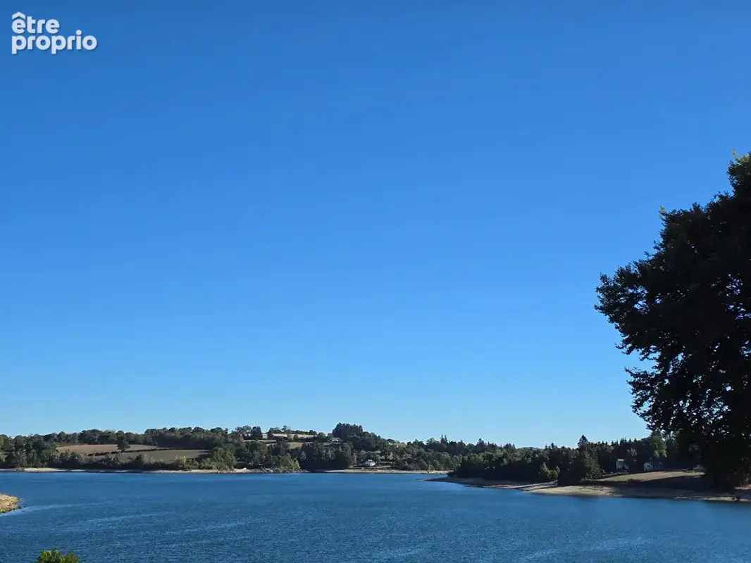 Chalet de 111 m² sur terrain de 232 m² - Lac de Pareloup - Arvieu - photo 3