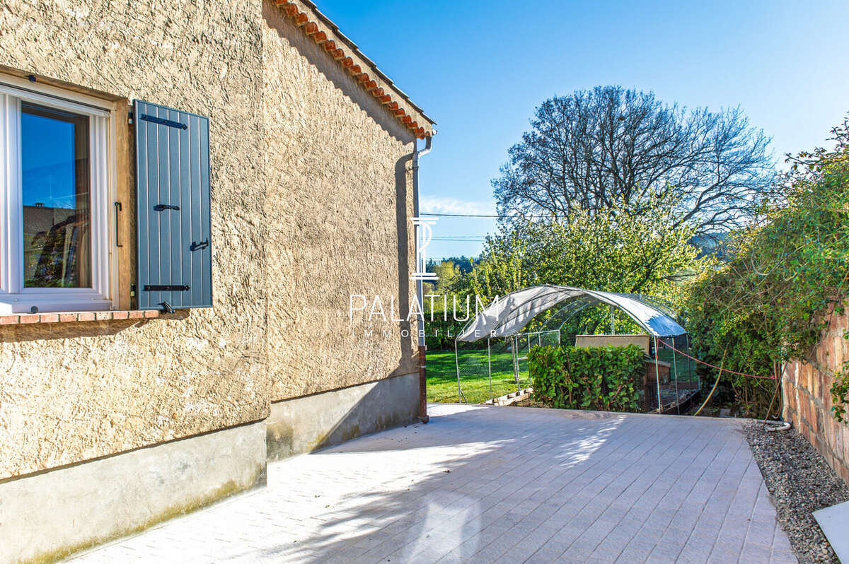 Maison à VOLONNE