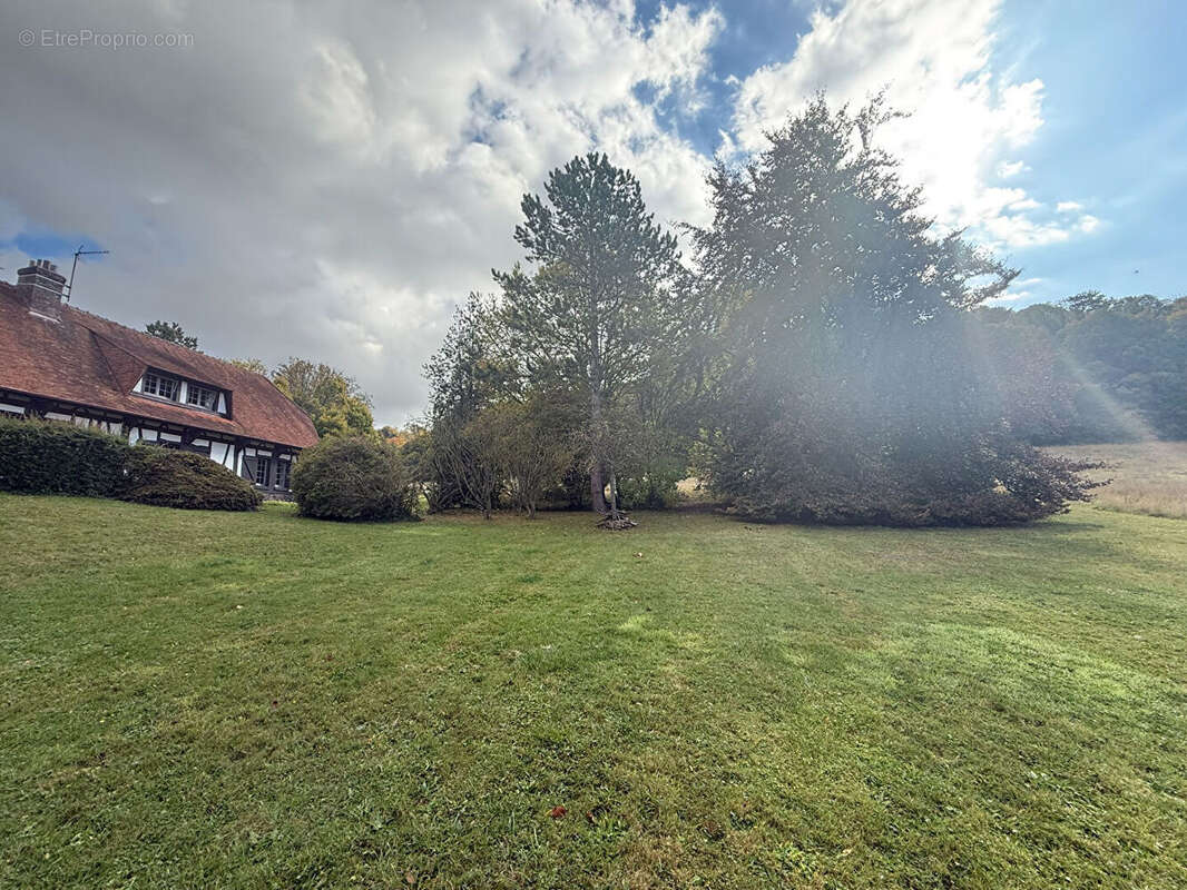 Maison à NEUFCHATEL-EN-BRAY