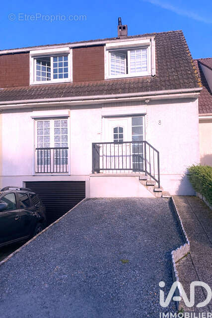 Photo 3 - Maison à CANTELEU