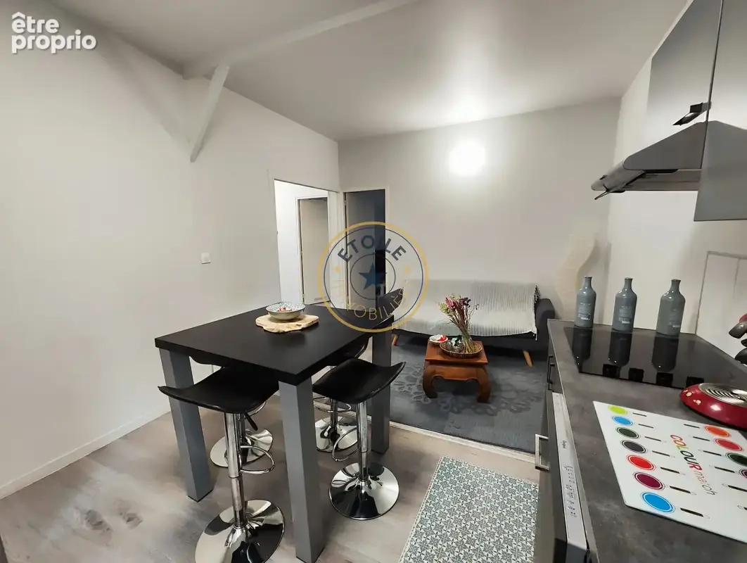 Investissement locatif - Appartement 2 chambres T3, 55m2, locataires en place - Angers Centre-Ville - photo 4