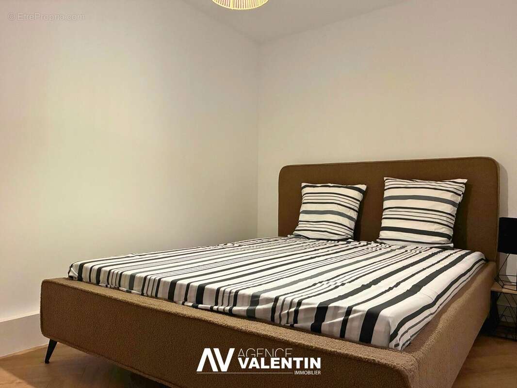 Appartement à ARS-SUR-MOSELLE