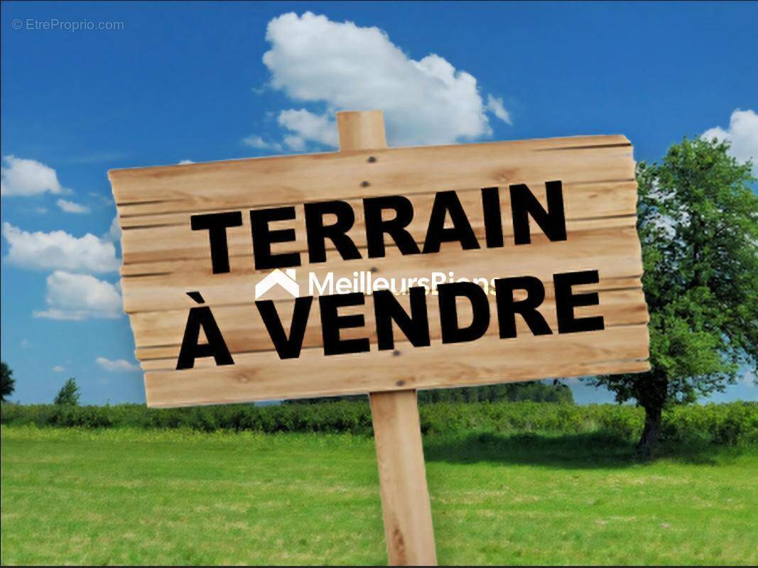 Terrain à BRUC-SUR-AFF