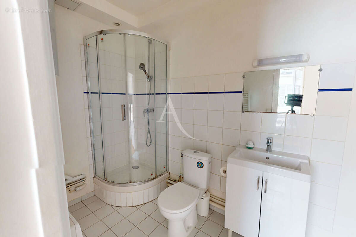 Appartement à PARIS-10E